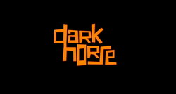 Тёмная лошадка | Voksne Mennesker | Dark Horse (2005)