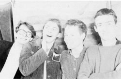 Purrkur Pillnikk: Friðrik Erlingsson, Ásgeir Bragason, Einar Örn Benediktsson и Bragi Ólafsson.
